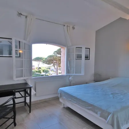Appartement Appt T4 - 6 Pers - Vue - Piscine By Interhome Sainte-Maxime