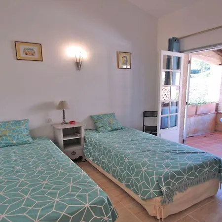 Appartement Appt T4 - 6 Pers - Vue - Piscine By Interhome