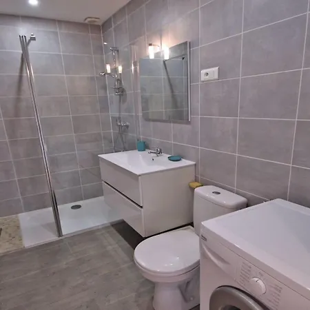 Appartement Appt T4 - 6 Pers - Vue - Piscine By Interhome Sainte-Maxime